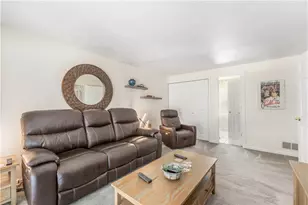 79 Fawnvue Dr, Robinson Twp, PA 15136 - Photo 18