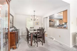 79 Fawnvue Dr, Robinson Twp, PA 15136 - Photo 14