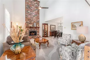 79 Fawnvue Dr, Robinson Twp, PA 15136 - Photo 6