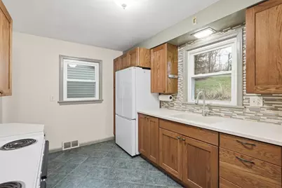 123 Wampum Rd, Big Beaver, PA 16157 - Photo 10