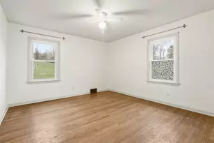 123 Wampum Rd, Big Beaver, PA 16157 - Photo 16