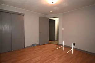 37 Overhill Dr, Monessen, PA 15062 - Photo 14