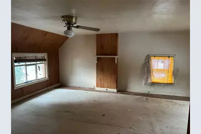 101 Hoffman Blvd, Ross Twp, PA 15209 - Photo 8