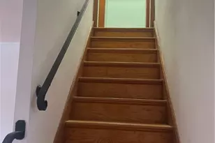 1020 Poe St, Vandergrift, PA 15690 - Photo 4