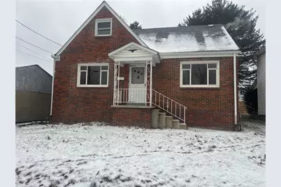 1020 Poe St, Vandergrift, PA 15690 - Photo 1
