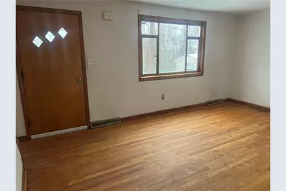 1020 Poe St, Vandergrift, PA 15690 - Photo 12