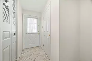 220 Olde Orchard Dr, South Fayette, PA 15017 - Photo 4