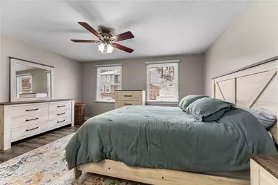 202 Timberidge Dr, Bethel Park, PA 15102 - Photo 18