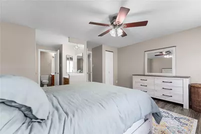 202 Timberidge Dr, Bethel Park, PA 15102 - Photo 16