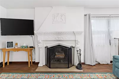 1012 Forsythe Rd, Carnegie, PA 15106 - Photo 4