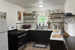 465 S 6th St, Indiana Boro, PA 15701 - Photo 4