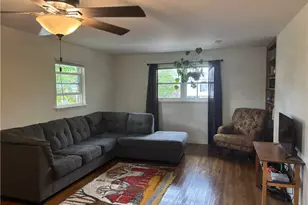 465 S 6th St, Indiana Boro, PA 15701 - Photo 10