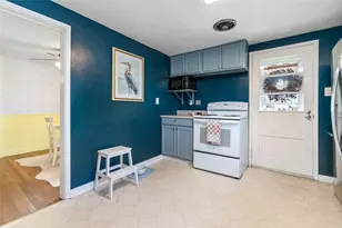 1601 Theater St, Unity Township, PA 15650 - Photo 6