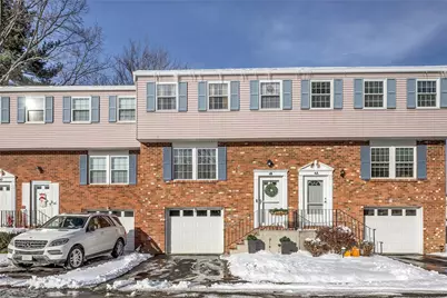 4B Springwood Sq, Springdale Township, PA 15049 - Photo 1