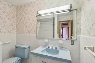 1423 8th St, Irwin, PA 15642 - Photo 16