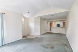 1153 Cobblestone Ln, Adams Township, PA 16059 - Photo 6