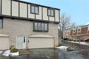 12 Oxford Ct, Pittsburgh, PA 15237 - Photo 2