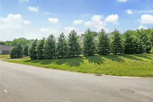 1502 Powers Run Rd, Pittsburgh, PA 15238 - Photo 2