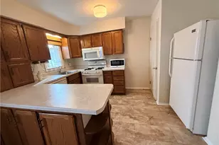 85 E Oak St, White Township, PA 15701 - Photo 16