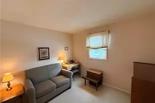 85 E Oak St, White Township, PA 15701 - Photo 6