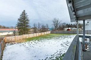 1205 Main St, Bentleyville, PA 15314 - Photo 4