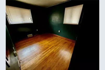 1337 Jeffers St, Pittsburgh, PA 15204 - Photo 2