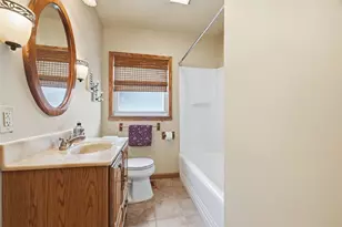 109 E Genessee St, Pittsburgh, PA 15223 - Photo 18