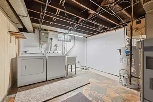 109 E Genessee St, Pittsburgh, PA 15223 - Photo 30