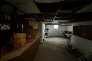 12 Elizabeth St, Pittsburgh, PA 15210 - Photo 32