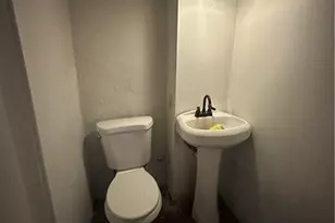 12 Elizabeth St, Pittsburgh, PA 15210 - Photo 30