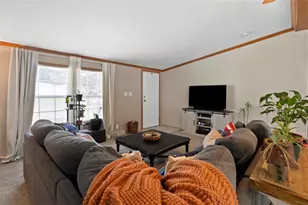 811 Maple Ct, Cranberry Township, PA 16066 - Photo 8