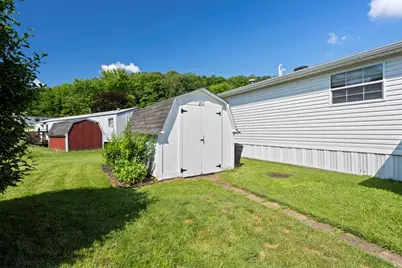 811 Maple Ct, Cranberry Township, PA 16066 - Photo 24