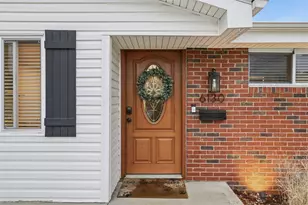 6130 Murray Ave, Bethel Park, PA 15102 - Photo 4