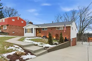 6130 Murray Ave, Bethel Park, PA 15102 - Photo 2