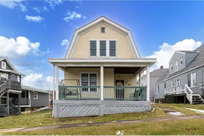 324 Wood St, California, PA 15419 - Photo 1