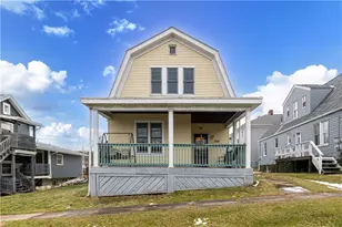 324 Wood St, California, PA 15419 - Photo 1