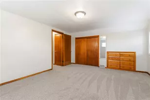 1409 Jefferson Heights Rd, Wilkins Township, PA 15235 - Photo 22