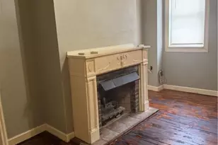 1718 Fox Wy, Pittsburgh, PA 15203 - Photo 4