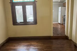 1718 Fox Wy, Pittsburgh, PA 15203 - Photo 10