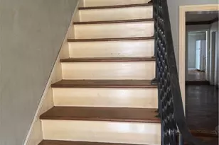 1718 Fox Wy, Pittsburgh, PA 15203 - Photo 22