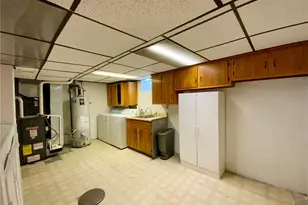 86 Thorncrest Dr, Kennedy Township, PA 15136 - Photo 14