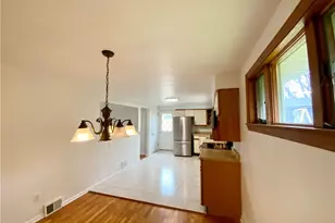 86 Thorncrest Dr, Kennedy Township, PA 15136 - Photo 4