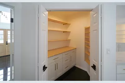 2154 S Villa Drive, Hampton, PA 15044 - Photo 14