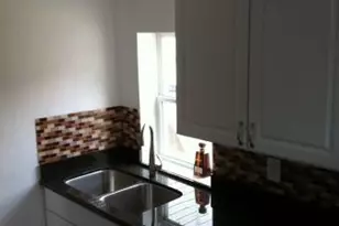 1519 Bingham, Pittsburgh, PA 15203 - Photo 2