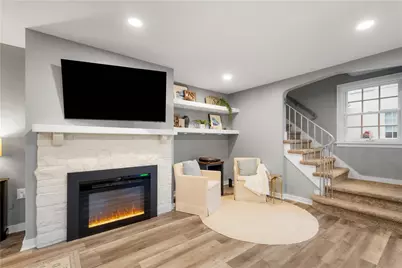 1050 Firwood Dr, Pittsburgh, PA 15243 - Photo 4