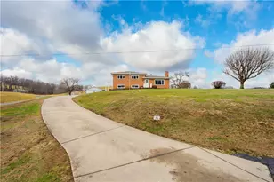 36 Swihart Rd, Cecil, PA 15317 - Photo 6