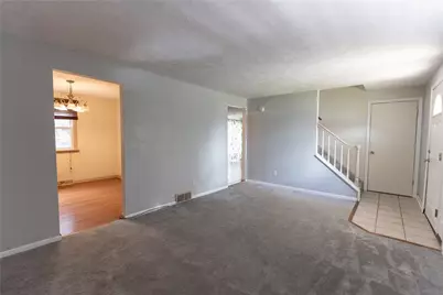 300 Oliver Dr, White Oak, PA 15131 - Photo 6