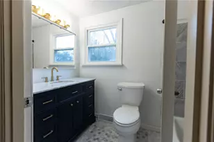 300 Oliver Dr, White Oak, PA 15131 - Photo 24