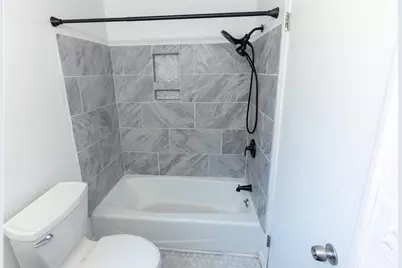 300 Oliver Dr, White Oak, PA 15131 - Photo 26