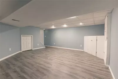 300 Oliver Dr, White Oak, PA 15131 - Photo 14